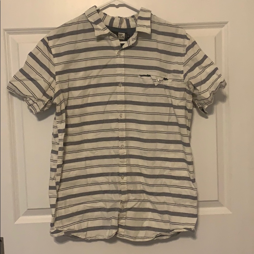Men’s Ripcurl button up tee